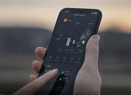 About AVH Solar